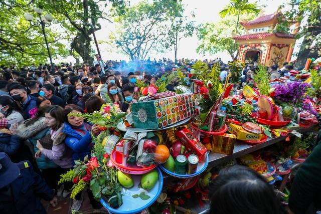 Phó Chủ tịch Hà Nội: Nếu Covid-19 bùng phát có thể tạm dừng lễ hội dịp Tết - 1