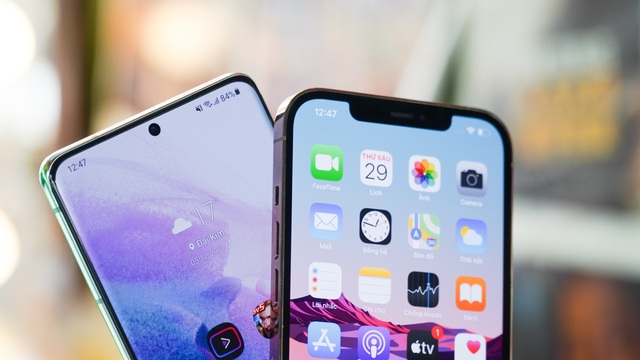 Galaxy S21 Ultra đọ dáng iPhone 12 Pro Max - 4 Galaxy S21 Ultra đọ dáng iPhone 12 Pro Max - 4