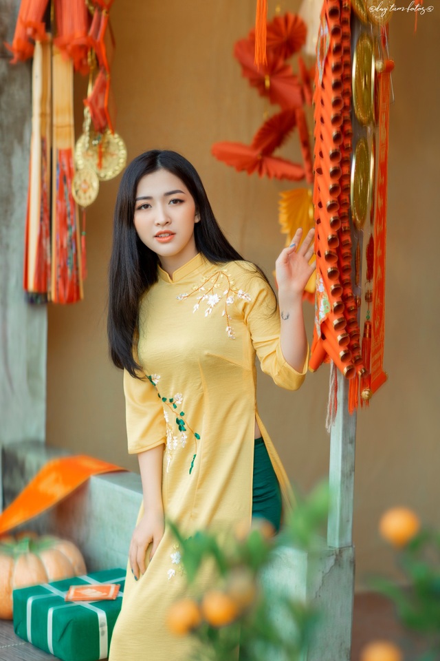 Thiếu nữ xứ Thanh đẹp tựa nàng thơ, dạo bước đón Xuân sớm - 11 Thiếu nữ xứ Thanh đẹp tựa nàng thơ, dạo bước đón Xuân sớm - 11