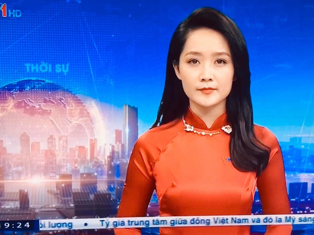 BTV Thu Hà: Ê kíp ghi hình tại sân bay Vân Đồn đều âm tính với Covid-19 - 1 BTV Thu Hà: Ê kíp ghi hình tại sân bay Vân Đồn đều âm tính với Covid-19 - 1