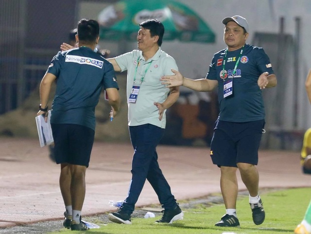 Sài Gòn FC thắng SL Nghệ An trong trận cầu không có khán giả - 6 Sài Gòn FC thắng SL Nghệ An trong trận cầu không có khán giả - 6