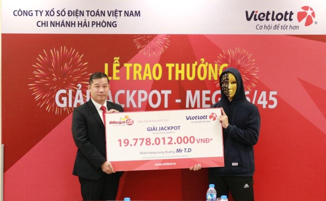 Người chơi trúng Jackpot đầu tiên tại Lạng Sơn ủng hộ thiết bị học tập cho trẻ em - 2 Người chơi trúng Jackpot đầu tiên tại Lạng Sơn ủng hộ thiết bị học tập cho trẻ em - 2