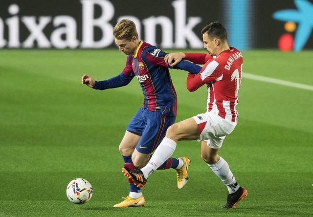 Messi lập siêu phẩm sút phạt, Barcelona soán vị trí của Real Madrid - 4