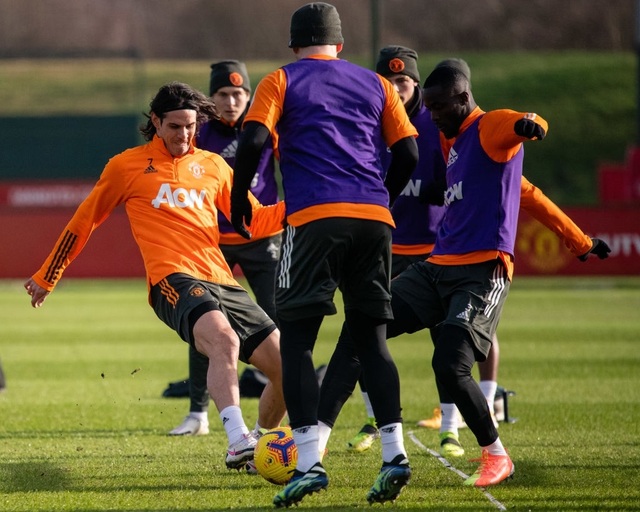 HLV Solskjaer mong đối đầu với một Southampton mạnh mẽ - 3