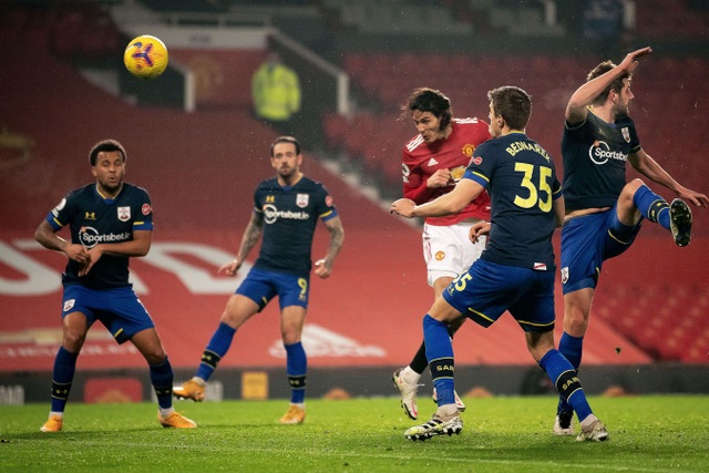 Man Utd chia 9 bàn thắng cho 9 cầu thủ của Southampton - 10