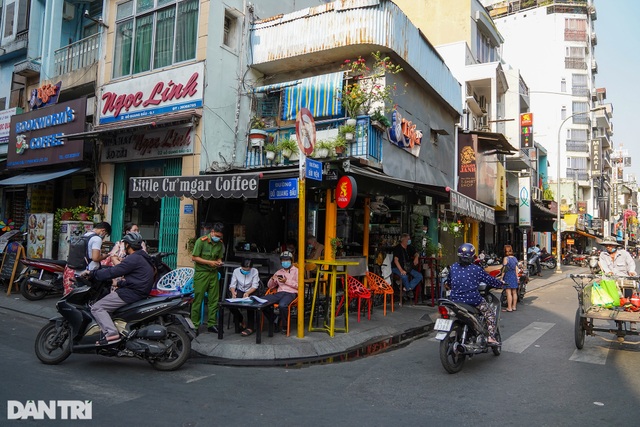 TPHCM tích cực phối hợp truy vết bệnh nhân là công chứng viên ở Hà Nội - 7 TPHCM tích cực phối hợp truy vết bệnh nhân là công chứng viên ở Hà Nội - 7