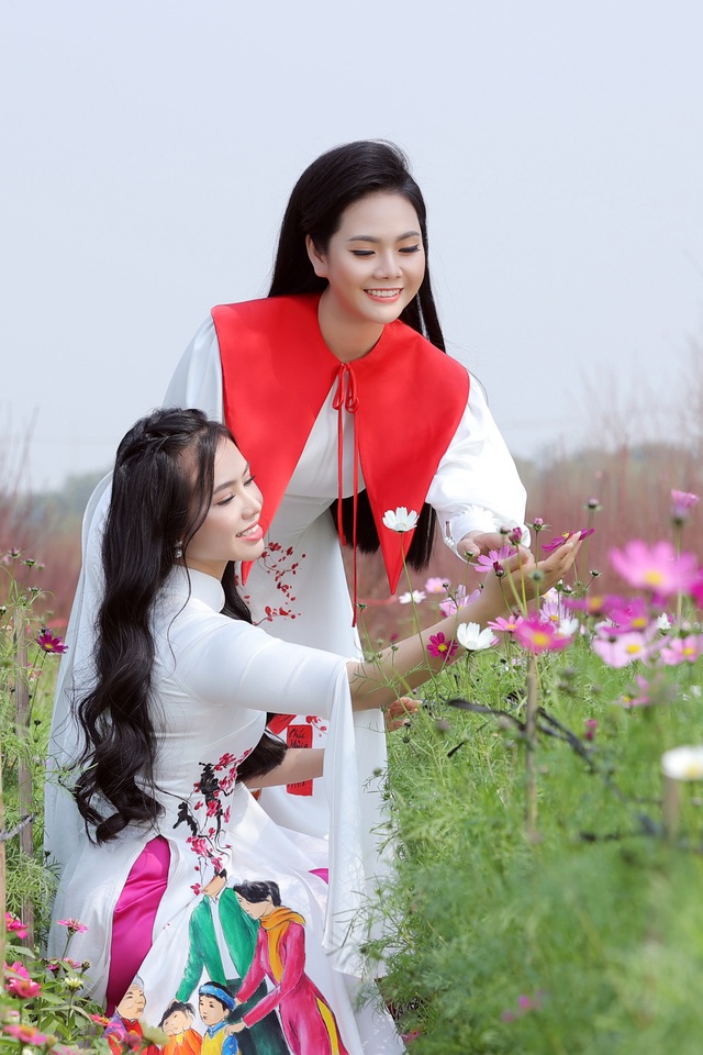 Lương Nguyệt Anh chạnh lòng vì năm nay không được đón Tết cùng gia đình - 2 Lương Nguyệt Anh chạnh lòng vì năm nay không được đón Tết cùng gia đình - 2
