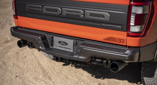 Soi chi tiết Ford F-150 Raptor thế hệ mới 2021 - 5 Soi chi tiết Ford F-150 Raptor thế hệ mới 2021 - 5