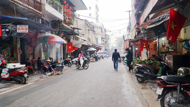 Phố phường đỏ lửa ngày cúng ông Công ông Táo - 5 Phố phường đỏ lửa ngày cúng ông Công ông Táo - 5