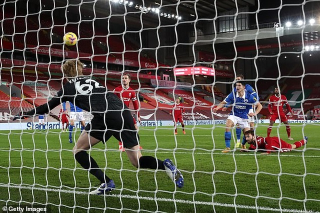 Thua Brighton, HLV Jurgen Klopp lo lắng trước trận gặp Man City - 2