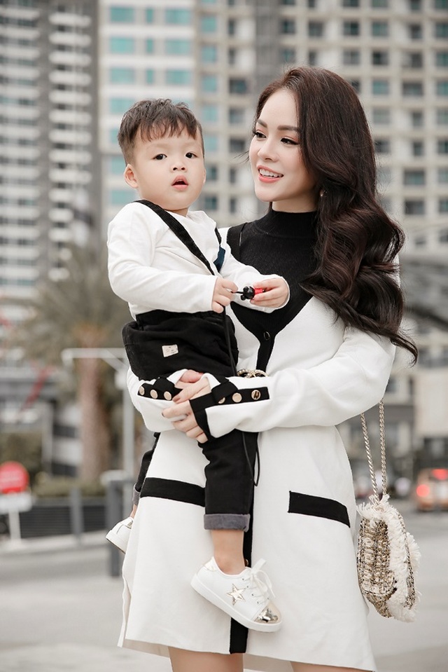 Những thiên thần nhí đáng yêu của sao Việt - 6 Những thiên thần nhí đáng yêu của sao Việt - 6