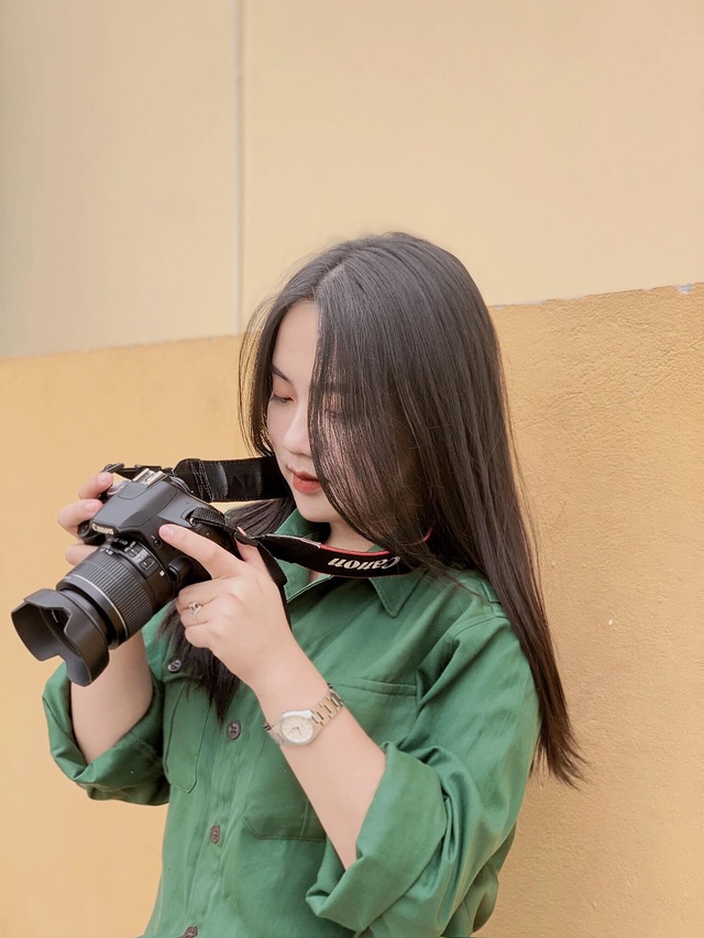 Thêm thiếu nữ xinh đẹp được mệnh danh hotgirl học quân sự - 4 Thêm thiếu nữ xinh đẹp được mệnh danh hotgirl học quân sự - 4
