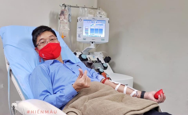 Dịch Covid-19 bùng phát, nhiều điểm hiến máu vắng bóng người - 6 Dịch Covid-19 bùng phát, nhiều điểm hiến máu vắng bóng người - 6