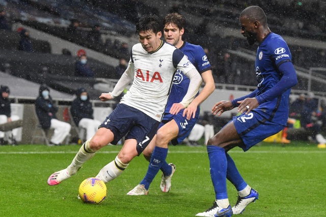Tottenham 0-1 Chelsea: Cú trượt dài của thầy trò Mourinho - 2 Tottenham 0-1 Chelsea: Cú trượt dài của thầy trò Mourinho - 2
