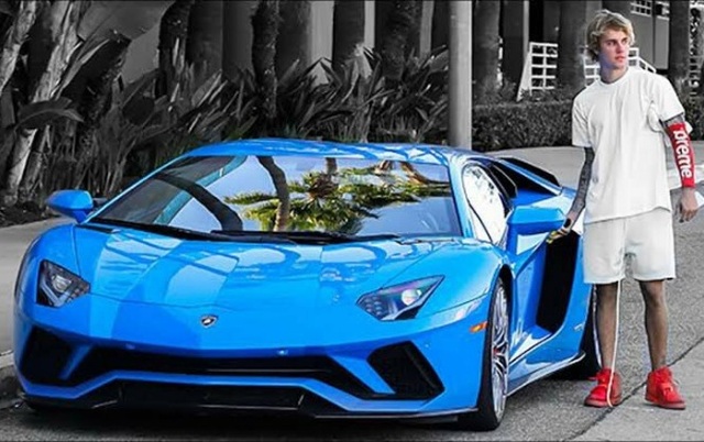 Ca sĩ Justin Bieber ra phố với chiếc Rolls-Royce cực dị - 8 Ca sĩ Justin Bieber ra phố với chiếc Rolls-Royce cực dị - 8