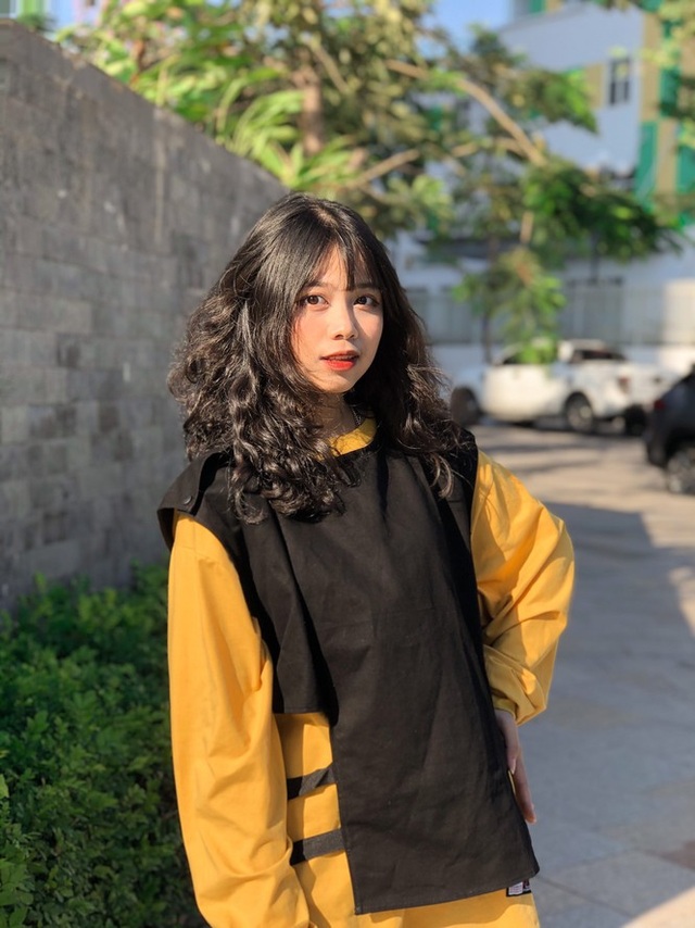 Nữ sinh Quảng Ninh ngọt ngào trong loạt ảnh đời thường tuổi 18 - 2 Nữ sinh Quảng Ninh ngọt ngào trong loạt ảnh đời thường tuổi 18 - 2