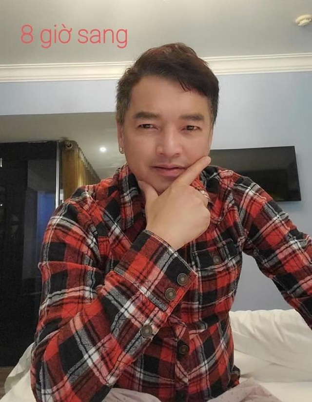 Nghệ sĩ Quang Minh hé lộ cuộc sống nơi cách ly khi về Việt Nam đón Tết - 6 Nghệ sĩ Quang Minh hé lộ cuộc sống nơi cách ly khi về Việt Nam đón Tết - 6