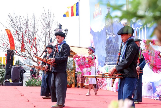 Sun World Fansipan Legend - nơi văn hóa bản địa được tôn vinh và tỏa sáng - 2 Sun World Fansipan Legend - nơi văn hóa bản địa được tôn vinh và tỏa sáng - 2