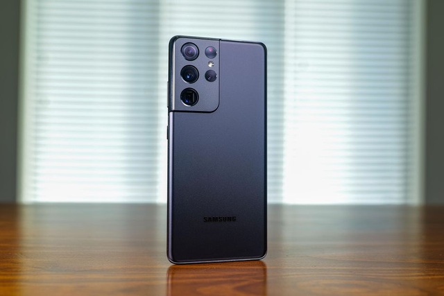 Smartphone cao cấp giảm giá gần chục triệu đồng trước Tết - 2 Smartphone cao cấp giảm giá gần chục triệu đồng trước Tết - 2