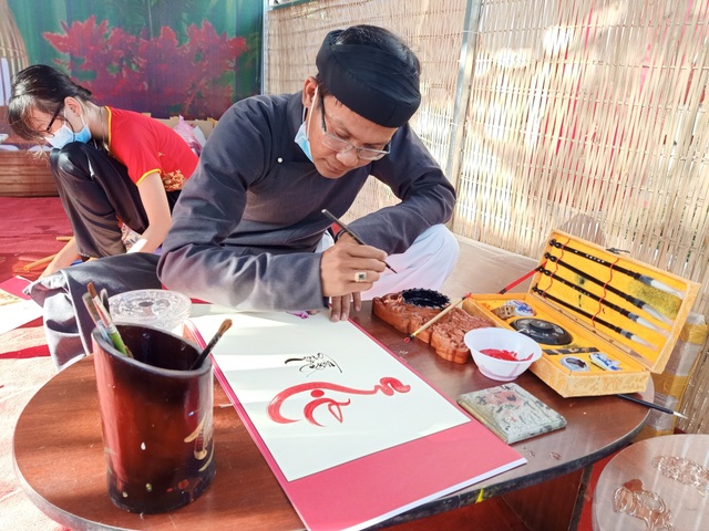 Đến chợ quê ngày Tết xứ Công tử Bạc Liêu nghe hát tài tử - 14 Đến chợ quê ngày Tết xứ Công tử Bạc Liêu nghe hát tài tử - 14