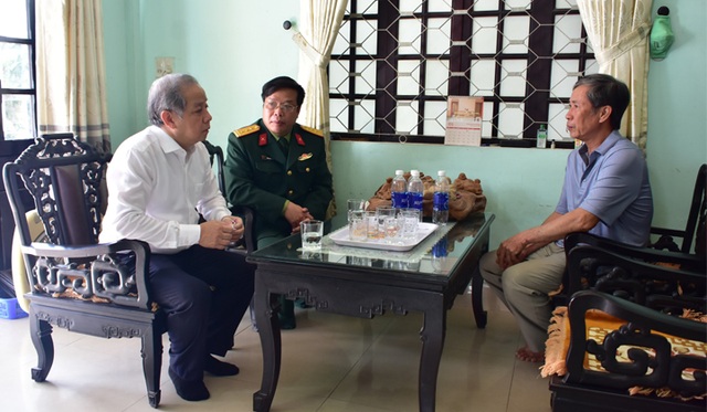 Chủ tịch Thừa Thiên Huế: Sớm kích hoạt việc tìm kiếm các nạn nhân Rào Trăng - 3