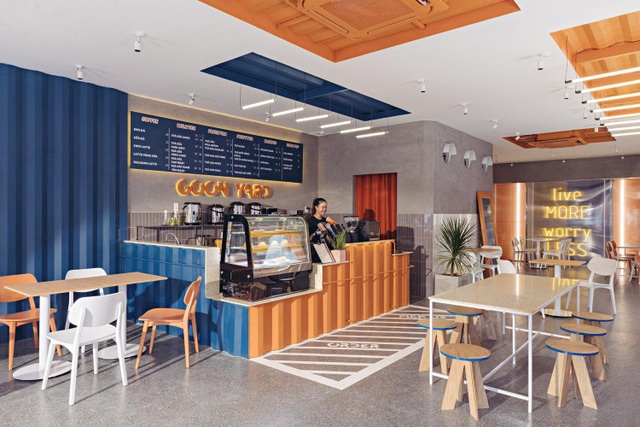 Quán cà phê container nhiều góc sống ảo ở Cần Thơ hút giới trẻ check-in - 2 Quán cà phê container nhiều góc sống ảo ở Cần Thơ hút giới trẻ check-in - 2