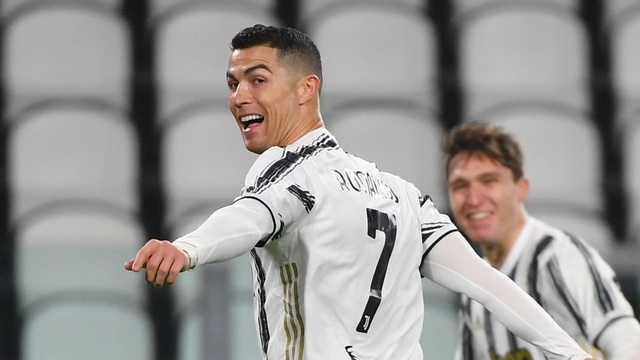 C.Ronaldo bùng nổ ở tuổi 36: Kỳ tích không thể tin nổi! - 3 C.Ronaldo bùng nổ ở tuổi 36: Kỳ tích không thể tin nổi! - 3