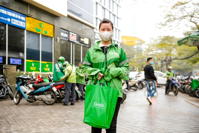 Xuân ấm áp gói trong vạn khoảnh khắc ý nghĩa: Cùng Grab chung tay, trao Tết đủ đầy - 2 Xuân ấm áp gói trong vạn khoảnh khắc ý nghĩa: Cùng Grab chung tay, trao Tết đủ đầy - 2