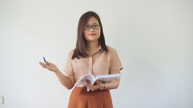 Hà Ánh Phượng: Cô giáo người Mường đưa trẻ bay đến 46 nước - 4 Hà Ánh Phượng: Cô giáo người Mường đưa trẻ bay đến 46 nước - 4