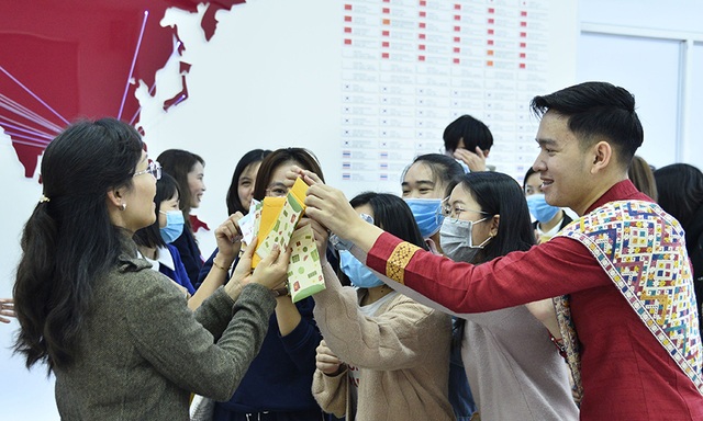 Đại học Hà Nội tổ chức Xuân đoàn viên 2021 cho lưu học sinh nước ngoài - 4