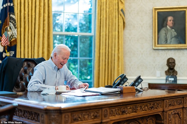 Nhà Trắng tung ảnh cuộc sống mới của gia đình Biden - 3 Nhà Trắng tung ảnh cuộc sống mới của gia đình Biden - 3