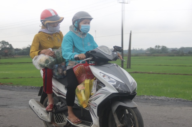 Người dân vùng lũ Quảng Trị sửa soạn đón Tết cổ truyền - 3 Người dân vùng lũ Quảng Trị sửa soạn đón Tết cổ truyền - 3