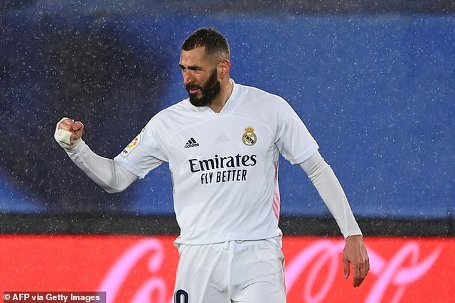 Đánh bại Getafe, Real Madrid chỉ còn kém Atletico 5 điểm - 2