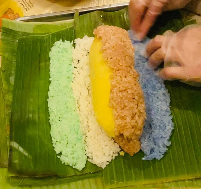 Đón tết Tân Sửu với món bánh chưng, bánh tét ngũ sắc - 5 Đón tết Tân Sửu với món bánh chưng, bánh tét ngũ sắc - 5