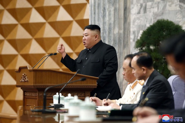 Ông Kim Jong-un đòi Hàn Quốc dừng mua vũ khí, tập trận với Mỹ - 3 Ông Kim Jong-un đòi Hàn Quốc dừng mua vũ khí, tập trận với Mỹ - 3
