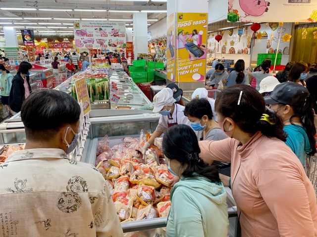 Săn trái cây siêu rẻ ngày 30 Tết - 12 Săn trái cây siêu rẻ ngày 30 Tết - 12