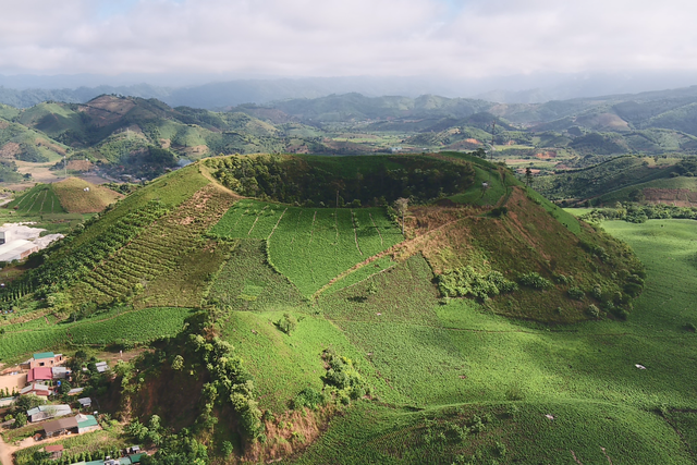 Overwhelmed by majesty in Geopark in Dak Nong - 1