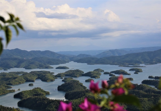 Overwhelmed by majesty in Geopark in Dak Nong - 10