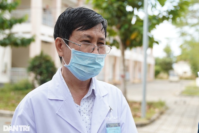 Thứ trưởng Nguyễn Trường Sơn: Bộ Y tế đánh giá cao sự chủ động của TPHCM - 2 Thứ trưởng Nguyễn Trường Sơn: Bộ Y tế đánh giá cao sự chủ động của TPHCM - 2