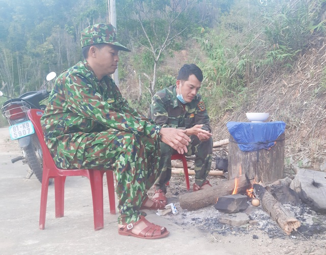 Đêm 30 Tết không ngủ của người lính quân hàm xanh nơi ngã 3 biên giới - 2 Đêm 30 Tết không ngủ của người lính quân hàm xanh nơi ngã 3 biên giới - 2