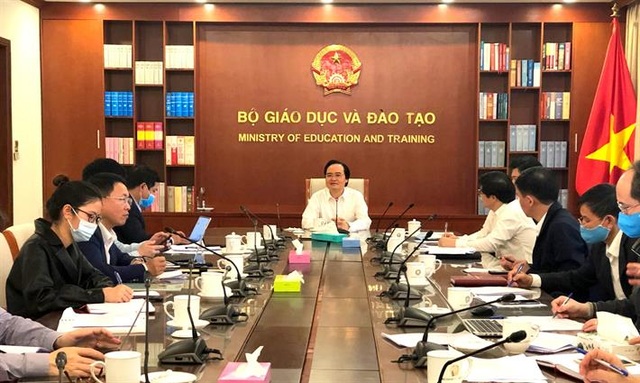 Giáo viên phải trở thành nhà giáo trên mạng chứ không phải nhà công nghệ - 1 Giáo viên phải trở thành nhà giáo trên mạng chứ không phải nhà công nghệ - 1