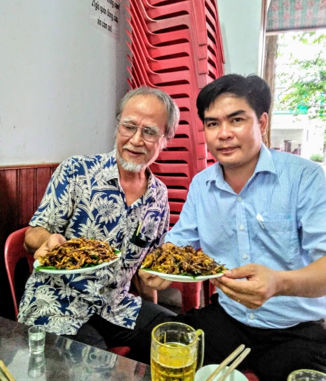 Cuộc phiêu lưu của thầy dạy Toán và con dế mèn - 15 Cuộc phiêu lưu của thầy dạy Toán và con dế mèn - 15