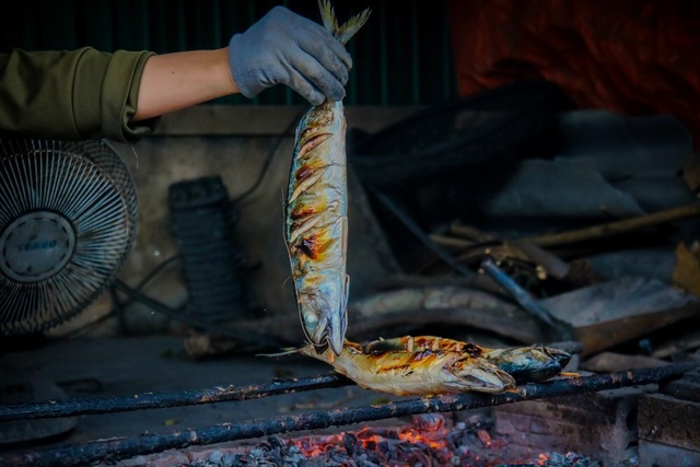 To the village of most famous grilled fish with fragrant nose, Ha Tinh - 7