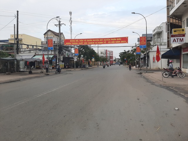 Sợ dịch Covid-19, khách viếng chùa thưa thớt ngày đầu năm - 7 Sợ dịch Covid-19, khách viếng chùa thưa thớt ngày đầu năm - 7