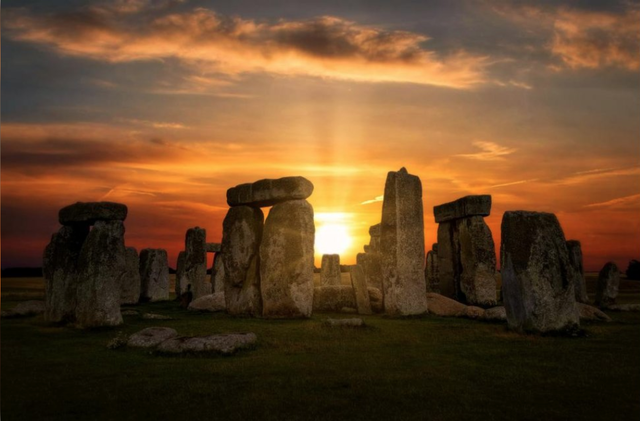 Hé lộ nguồn gốc mới của kỳ quan Stonehenge - 1