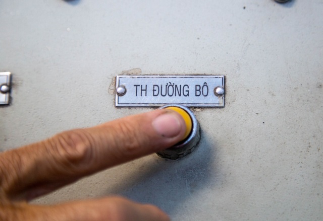 Gian nan nghề gác tàu giữa trung tâm Sài Gòn - 2 Gian nan nghề gác tàu giữa trung tâm Sài Gòn - 2