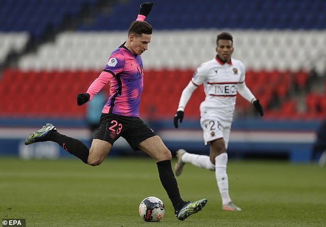 Đánh bại Nice, PSG trở lại ngôi đầu bảng Ligue 1 - 1