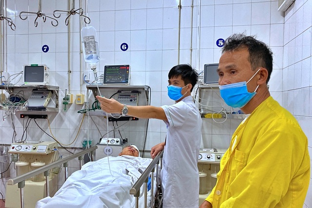 3 ngày Tết, số ca tai nạn giao thông giảm song tử vong tăng - 2 3 ngày Tết, số ca tai nạn giao thông giảm song tử vong tăng - 2