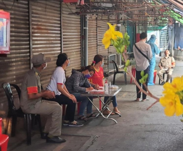 TPHCM khẩn cấp tìm người nguy cơ nhiễm Covid-19 tại 2 quán ăn - 4 TPHCM khẩn cấp tìm người nguy cơ nhiễm Covid-19 tại 2 quán ăn - 4