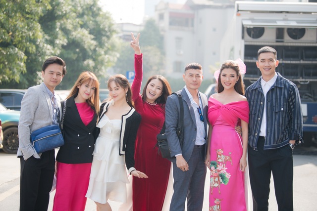 Thúy Diễm hội ngộ bạn diễn Võ Cảnh đầu năm mới - 3 Thúy Diễm hội ngộ bạn diễn Võ Cảnh đầu năm mới - 3